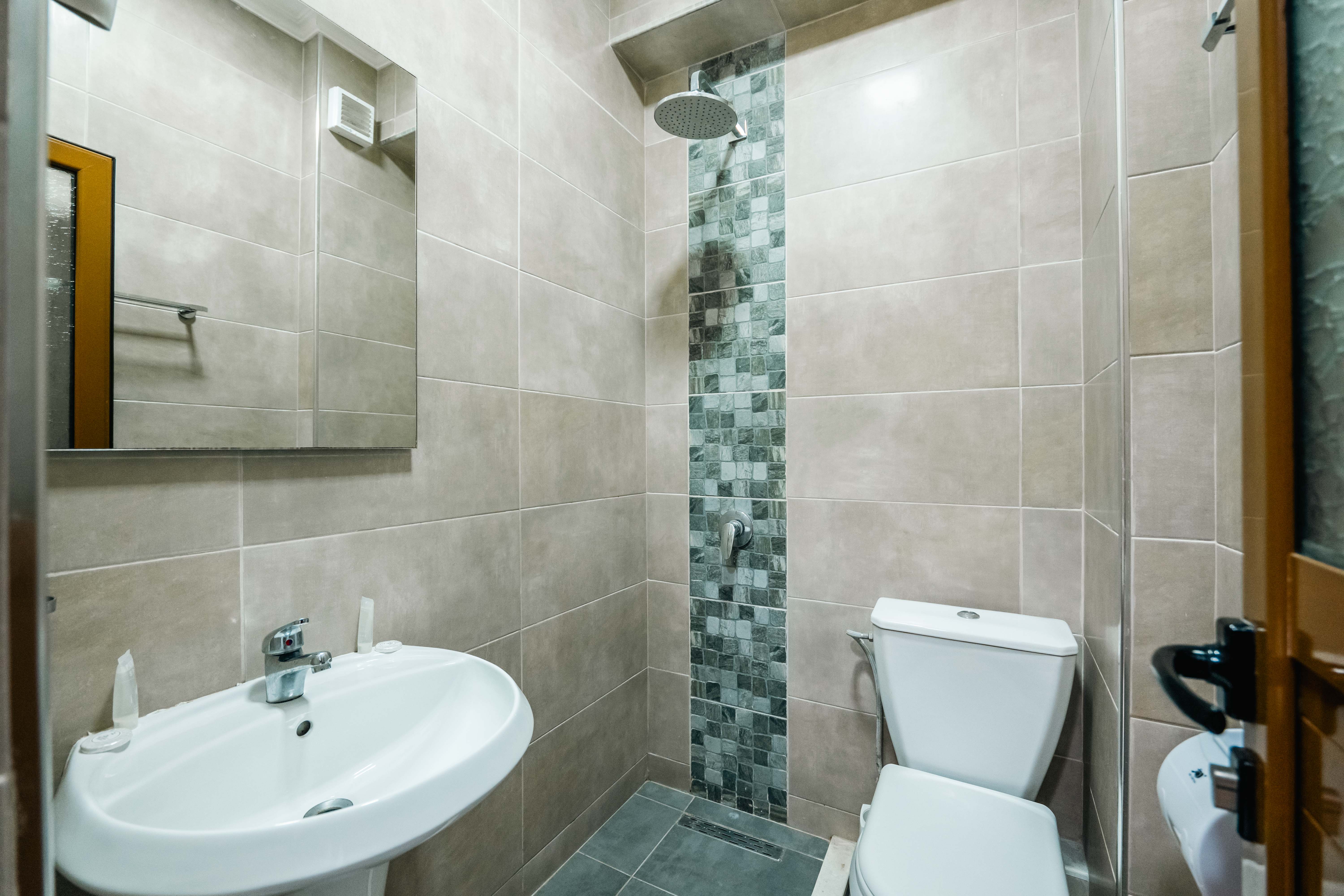 Deluxe Hilltop Residence - Bedroom